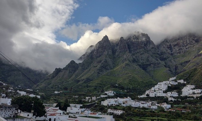 Agaete Cottage | Villa Tamadaba - Canarian countryside for hiking lovers & animal friends