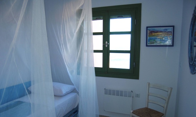 Kastos Island Apartment | VILLA TATI STUDIOS APT4