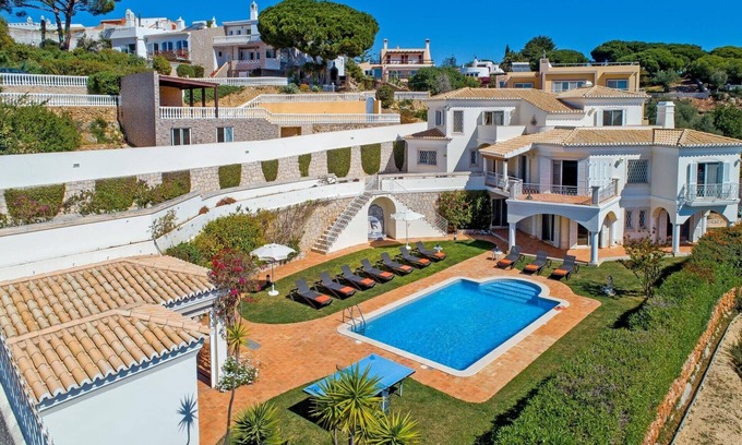 Carvoeiro Villa | Villa Tess by Villa Plus