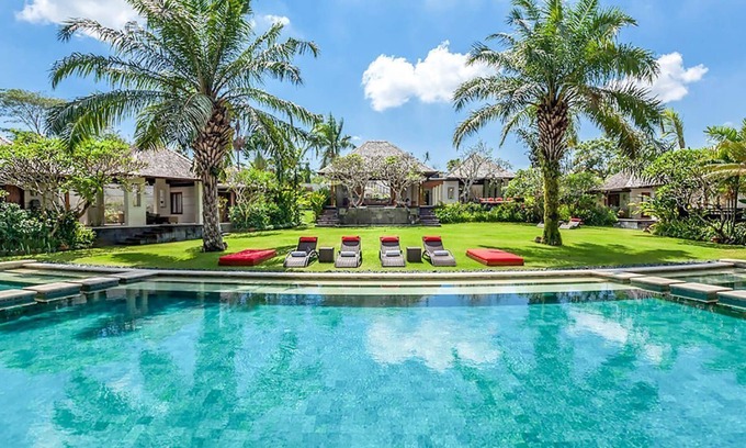 Umalas Villa | Villa The Beji - Six Bedroom Villa, Sleeps 12