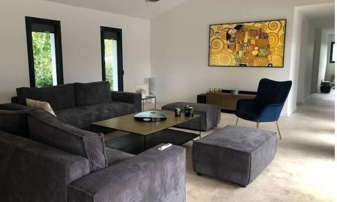 Gastes House | Villa Tixaya 5*, a cosy cocoon to recharge your batteries by the lake and ocean