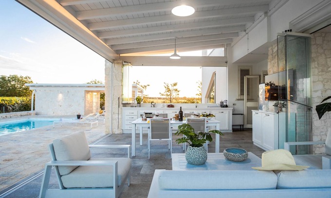 Francavilla Fontana Villa | Villa Tra i Due Mari Spa Salento