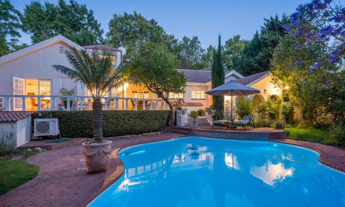 Somerset West Bed & Breakfast | Villa Tuscany