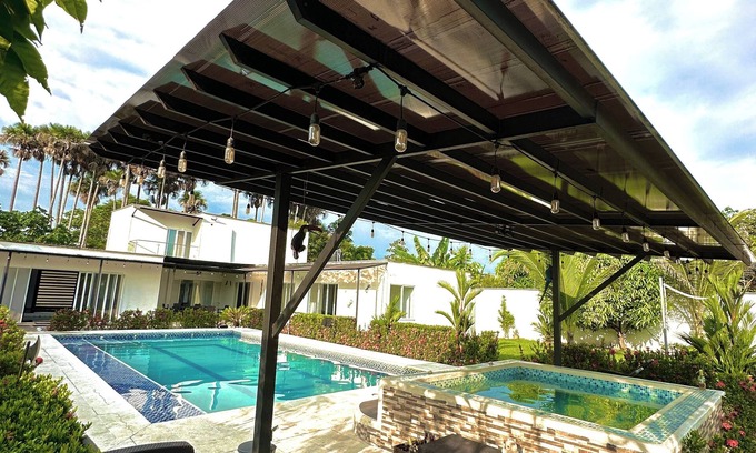 Granja El Hachon Cottage | VILLA VILLA VILLAVICENCIO META APIAI