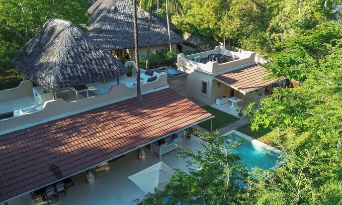 Watamu Villa | Villa Vittoria, private villa with pool and chef