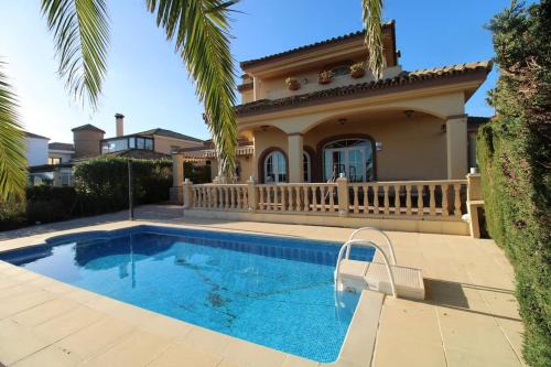 San Roque Villa | Villa with pool and front sea views in Alcaidesa
