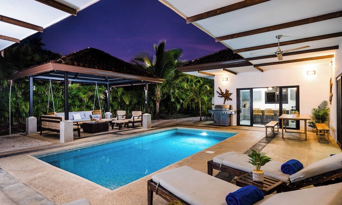 Tamarindo House | Villa w/Private Pool, Gym Access & Beach Club Access - 5-Min Drive to Beach