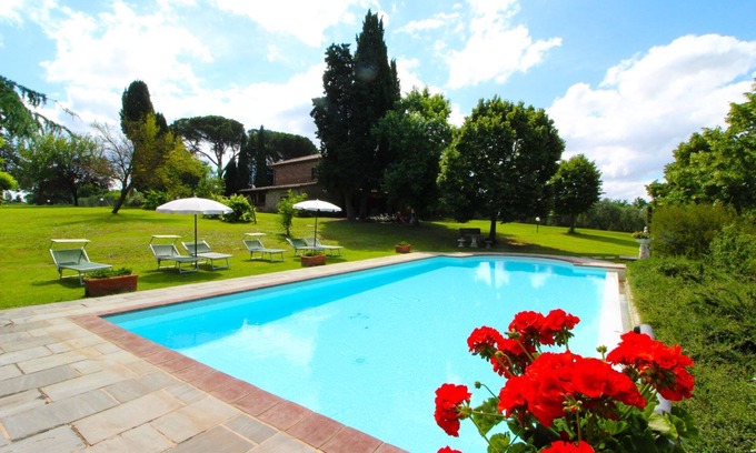 Le Piazze Villa | Villa with private swimming pool and large, well-kept, fully fenced garden. Ideal for holidays with