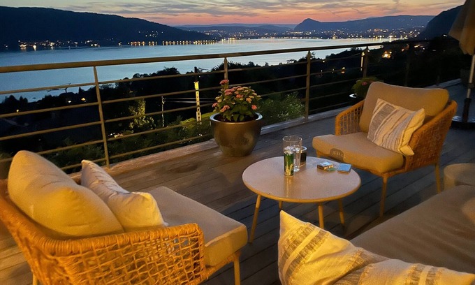 Veyrier-du-Lac Villa | Villa with beautiful lake view Annecy