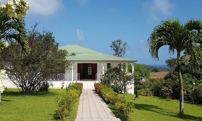 Duzer Villa | Villa with garden and sea view