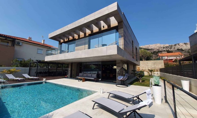 Baska Villa | Villa with pool and spa