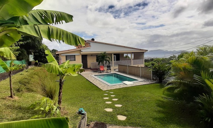 Schoelcher Villa | Villa with pool, Caribbean sea view, 3 kms from the beach