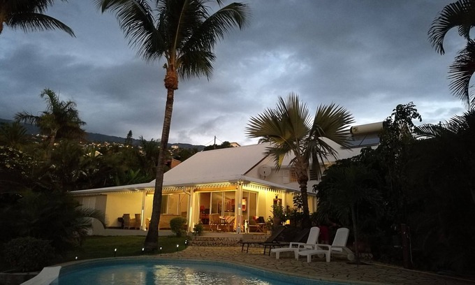 Saint-Leu House | Villa with pool facing the sea - superb 180° view (sea/mountain)