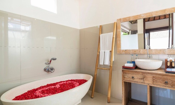 Kenderan Villa | Villa with Private Pool
