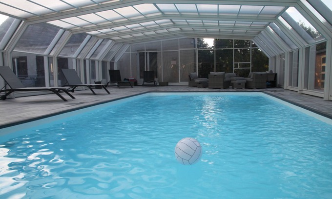 Acheres-la-Foret House | Villa with year-round heated indoor pool