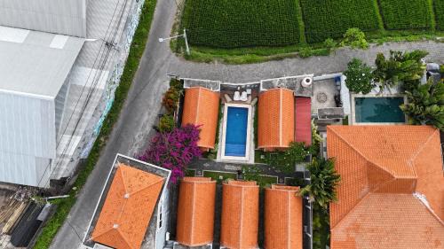 Padonan Villa | Villa Youlas Canggu Free Coworking Space