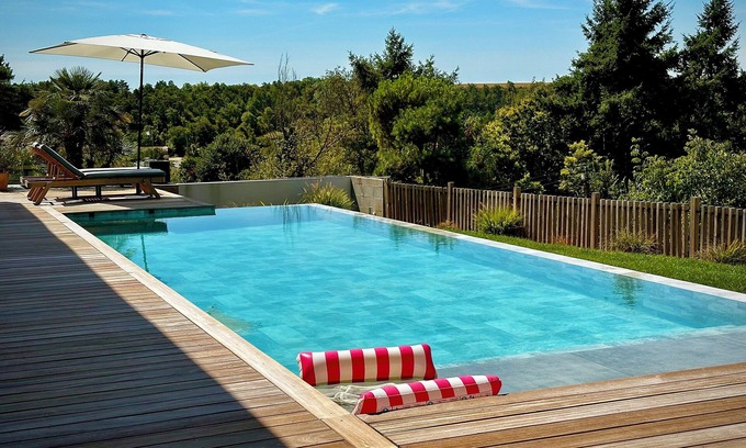 Montamise Villa | Villa YUKA with infinity pool, countryside view - EVJF - 10min Futuroscope