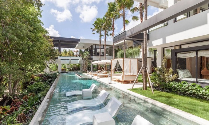 Babakan Villa | VILLA ZENO ARETE