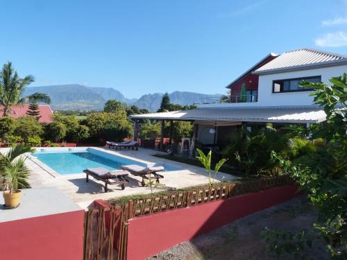 Saint-Pierre Apartment | villabellevue