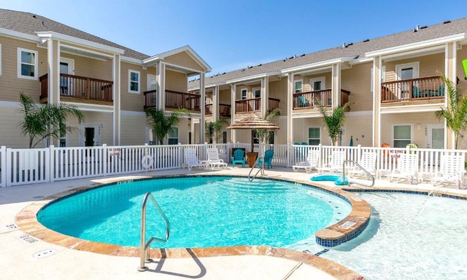 Corpus Christi Villa | Village by the Beach B919K