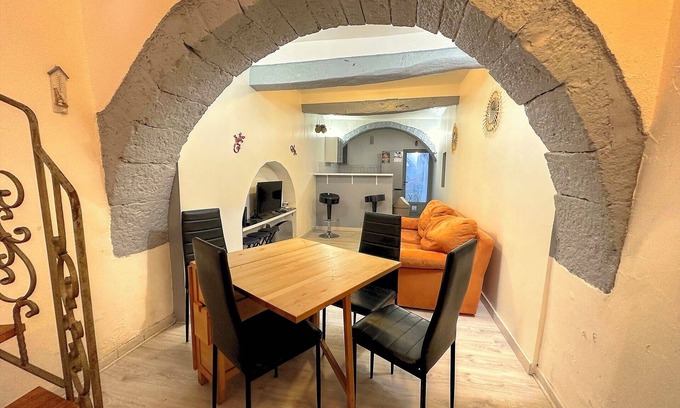 Aups House | Village house in Aups, 15 minutes from the Gorges du Verdon