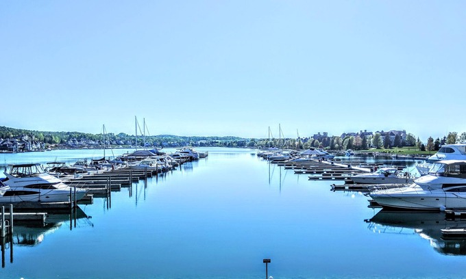 Bay Harbor Hotel | Village Suites Bay Harbor