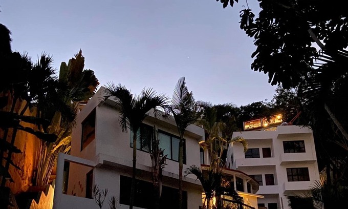 North End Resort | Villas Tortuga- Northside Sayulita- 3 blocks from Beach, Heated Pool, Roof Deck