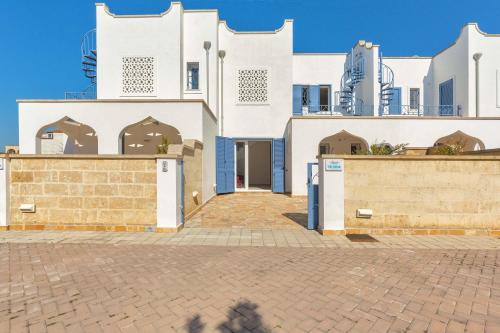 Boncore House | Villetta Michela by BarbarHouse