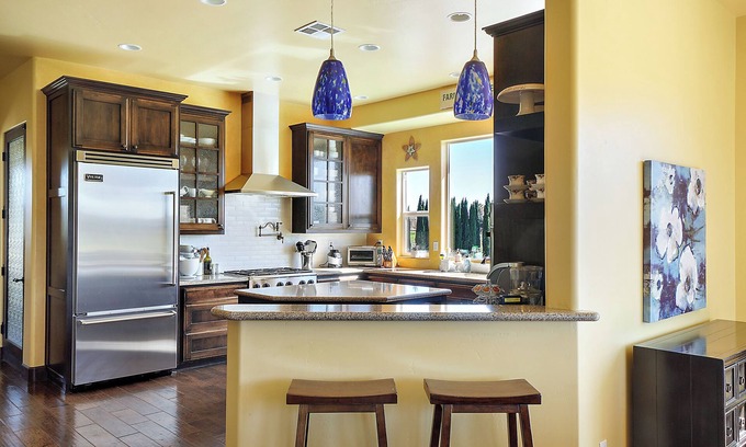 Paso Robles House | ViNO on ViNEYARD-Westside Wine Trail Estate