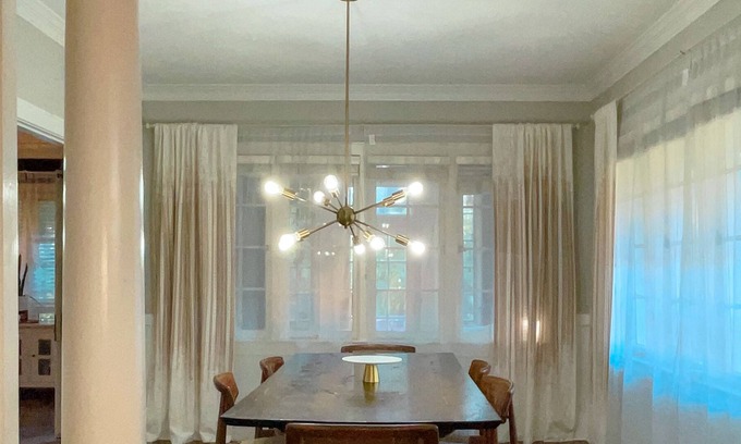 Deer Park House | Vintage gem in the Highlands for group getaways with private workspace