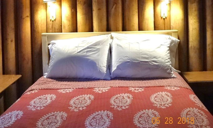 Greenville Junction Cabin | Vintage Maine Log Cabin Near Moosehead Lake Updated For Comfort