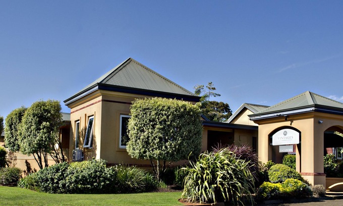 Margaret River Hotel | Vintages Accommodation