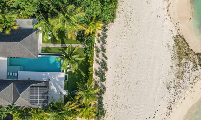 Jolly Harbour Villa | VIP Breathtaking Beach House