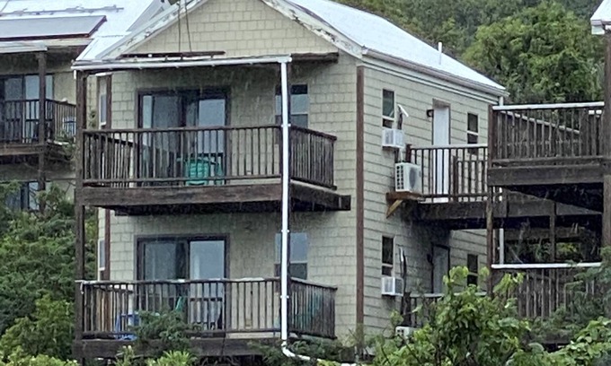 Johnson Bay Resort | Virgin Island’s National Park Loding at Concordia Eco Resort