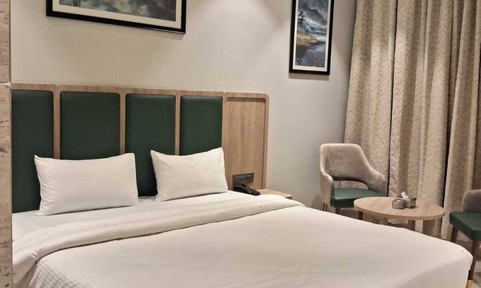 Virar Hotel | Vishnu Krupa Executive Rooms