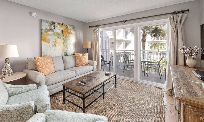 Saint Simons Island Condo | Visit St Simons Island! Oceanfront Condominium with Pool, Beach Access and Fitness Center