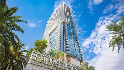 Las Vegas Hotel | Vista Balcony Bliss Palms Place StripSuite Hotel,Resort & Casino