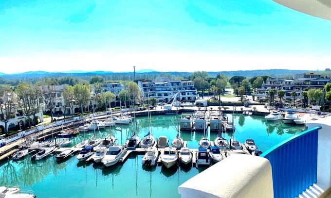 Misano Adriatico Apartment | Vista Mare Porto Verde