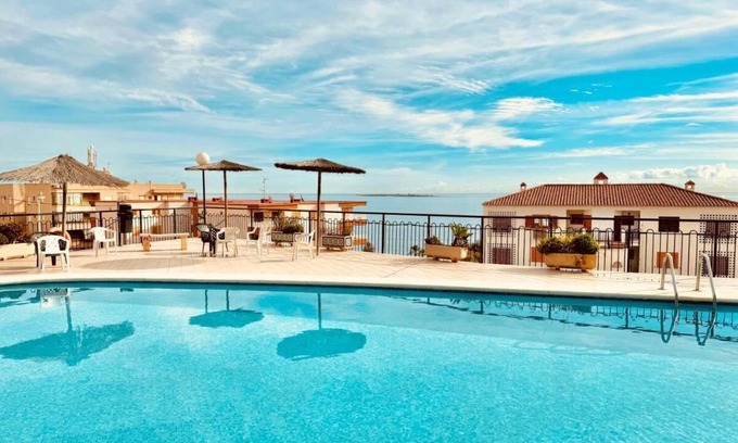 Santa Pola Apartment | Vistas al Mar, 700 Metros de las Mejores Playas, Aire Acondicionado