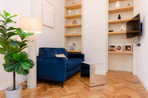Gioia Apartment | VivimiHome - Lusso Segreto tra Centrale e Isola