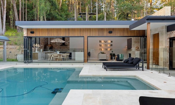 Holgate House | Vogue & GQ Featured Luxury House and Pool