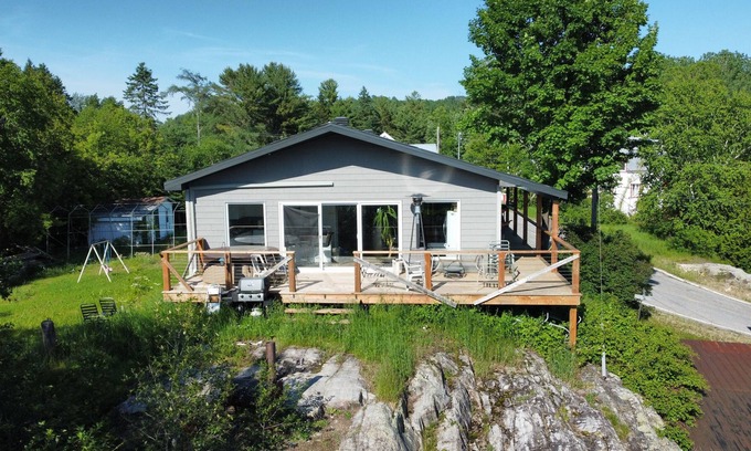 Mauricie Ski Chalet | Vrbo Property