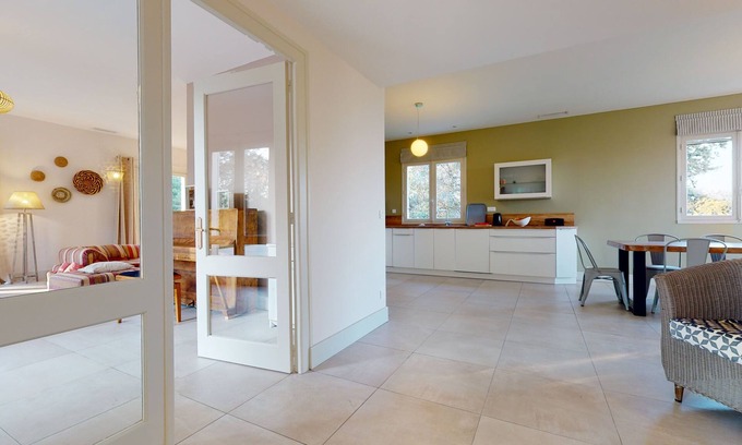 Bergerac Cottage | Vrbo Property