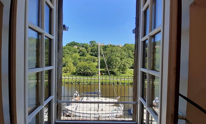 Dinan Apartment | Vue sur le port de Dinan