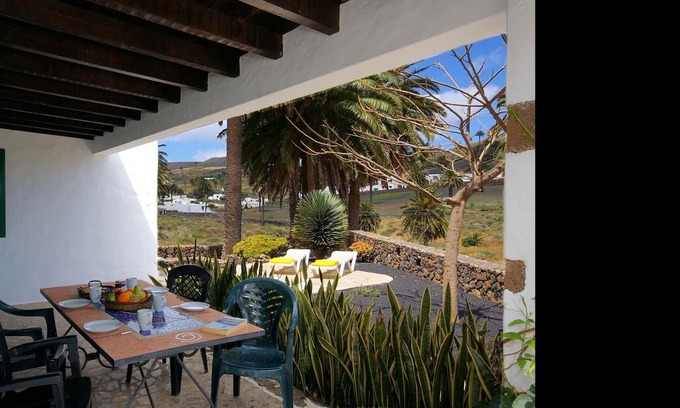 Haria Villa | VV Finca la Crucita 2 Bedrooms By PVL