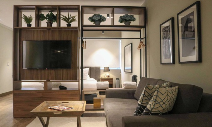 Chacarilla-Santa Cruz Apartment | w* | Elegant Loft in San Isidro