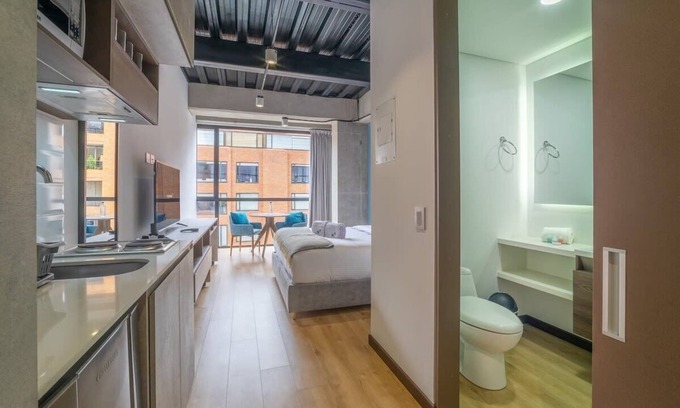 Antiguo Country Apartment | w * | Modern Loft in Parque Virrey