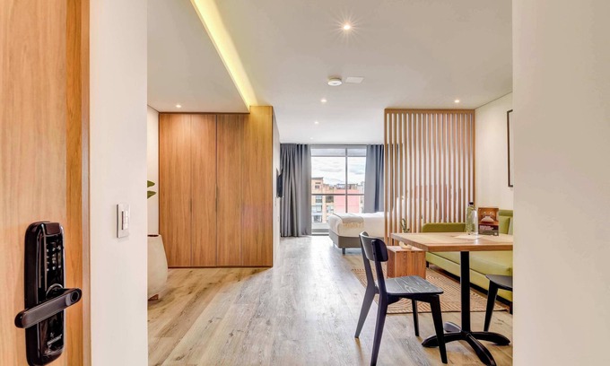 San Patricio Apartment | w* | Sunlit Loft w/Balcony in Santa Barbara