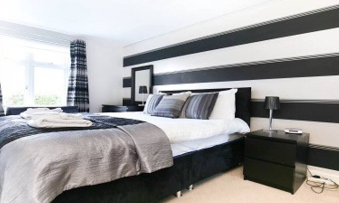 North Shields Apartment | W2WH Stunning 2 bed Tynemouth apartment