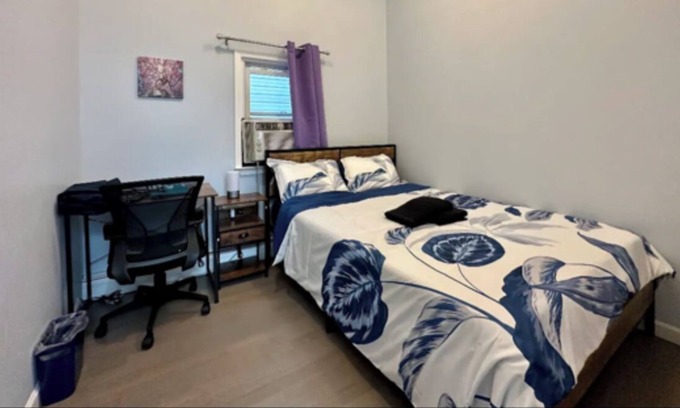 Weehawken Apartment | W6 Contact host before booking